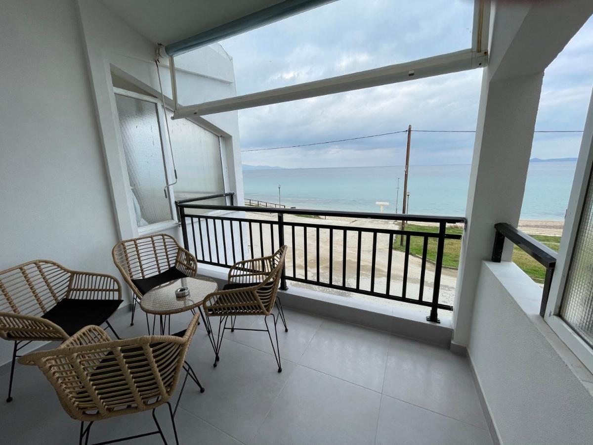 Sea View Loft Apartment Nea Roda Exterior foto